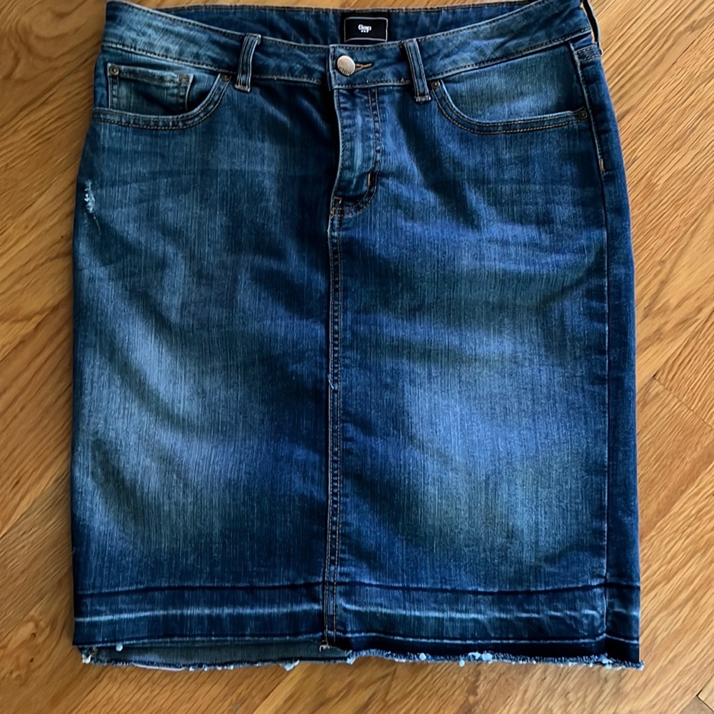 Denim skirt